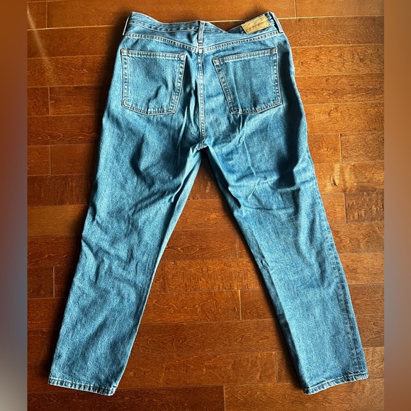 Everlane 90s Cheeky Organic Cotton Jean, Medium Blue Wash, Size 31 regular - Picture 4 of 10